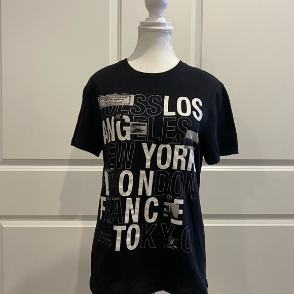 GUESS JEANS Graphic City Tee in Black - Adult S - Picture 6 of 6